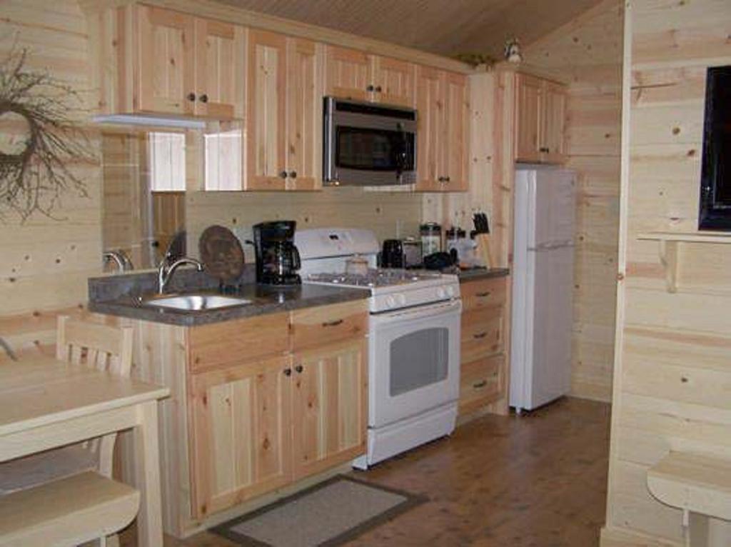 Lakeland Rv Campground Cottage 15 Edgerton Exterior photo
